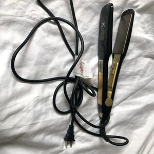 KIPOZI hair straightener flat iron